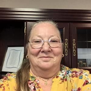 Meet your Posher, Teresa